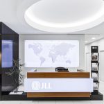 Quels sont les avantages du mobilier de bureau professionnel personnalisable ?