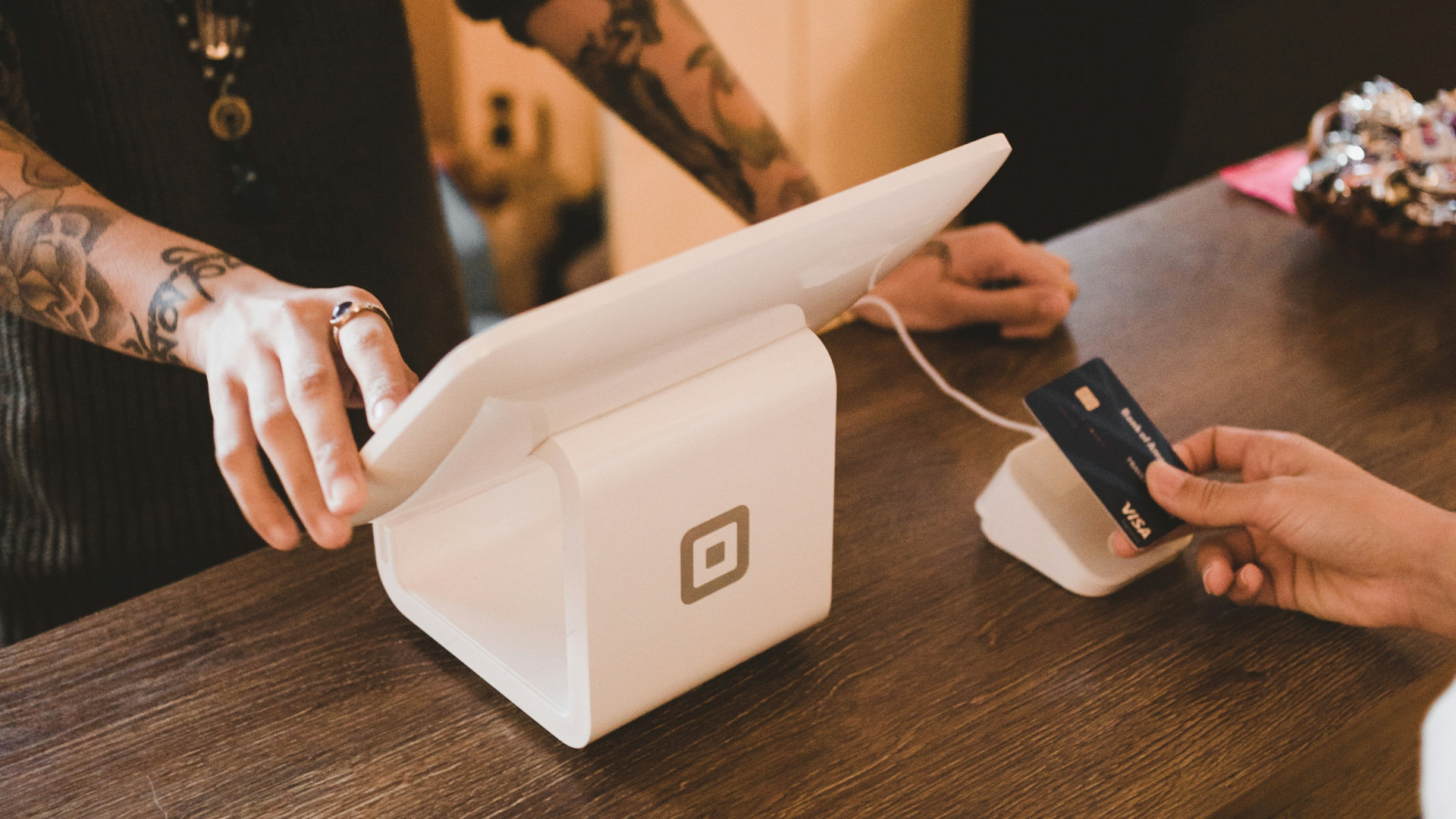 Les facettes cachées de la caisse enregistreuse connectée : un atout pour votre commerce
